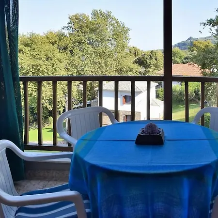 Prázdninový dům In A Summer House Close To The Sea
